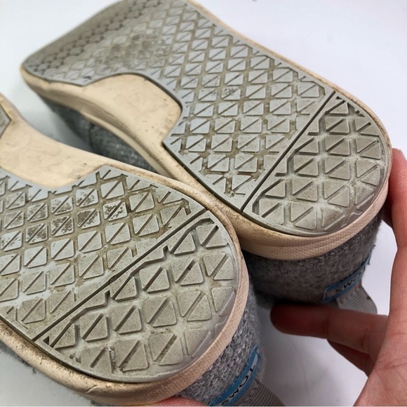 TOMS Del Rey light heather grey felt lace up sneakers 10 - Picture 8 of 10